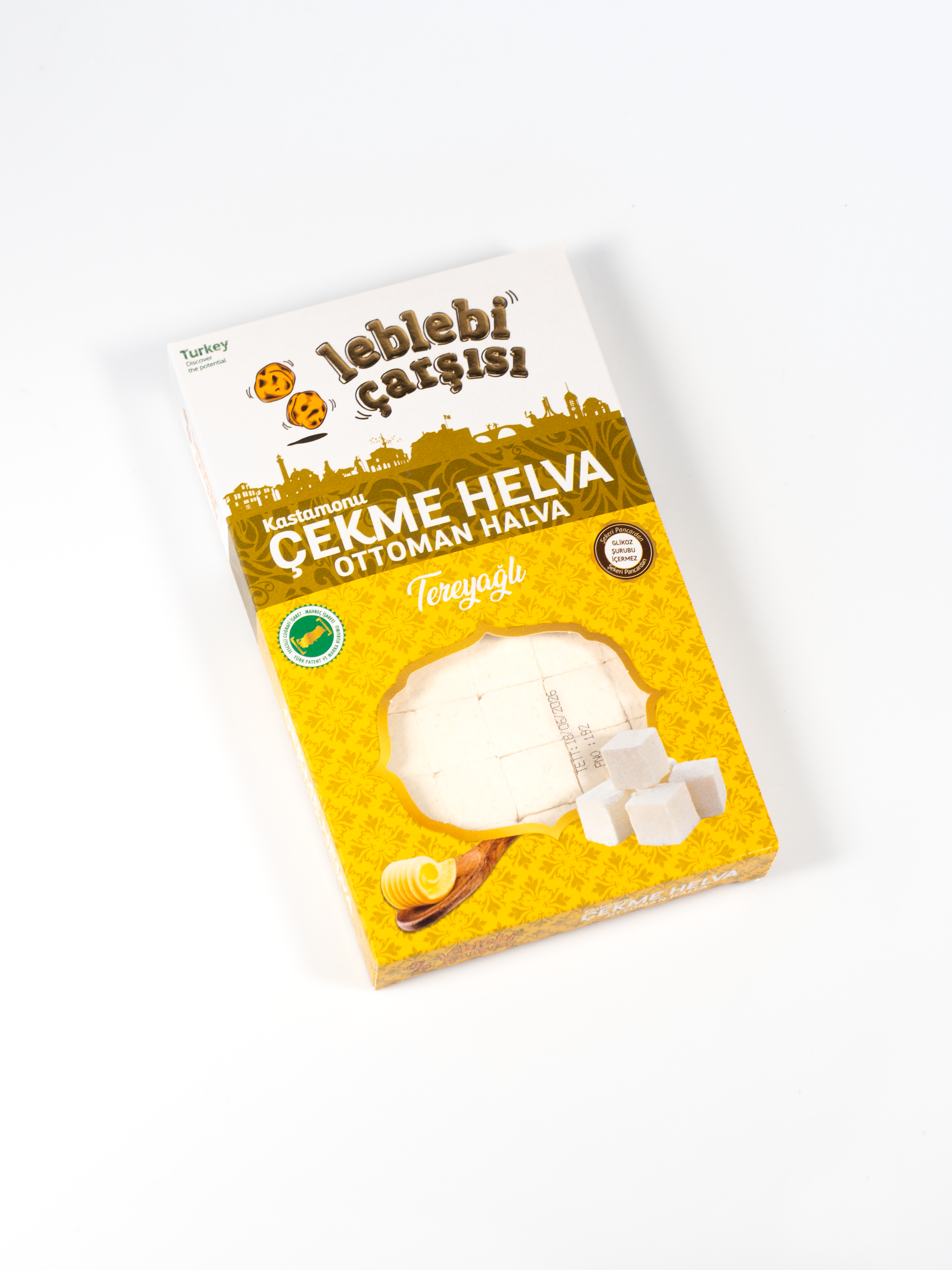 Tereyağlı çekme helva – lif lif yapıda, ağızda dağılan geleneksel tatlı