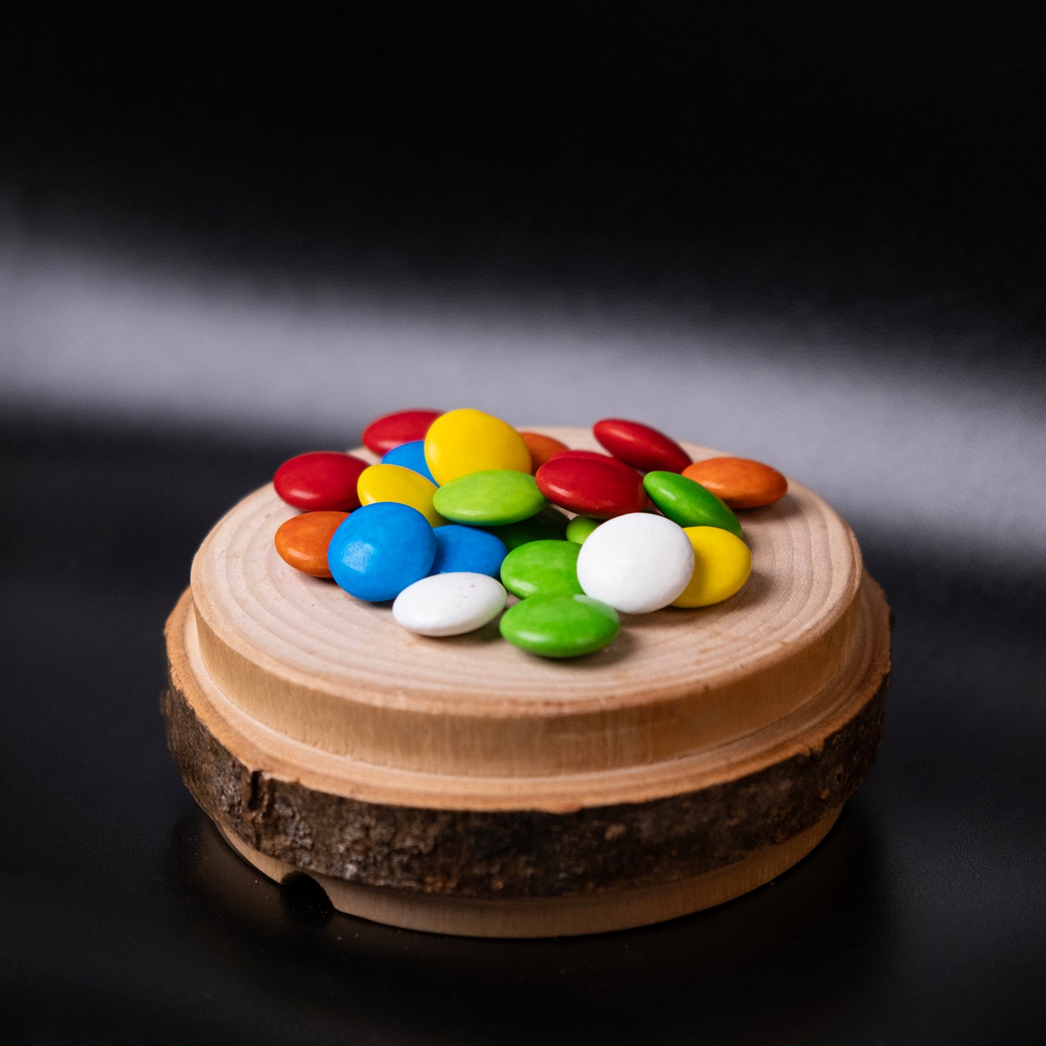 Renkli şeker kaplı çikolata drajeler – bonibon draje şekerleme