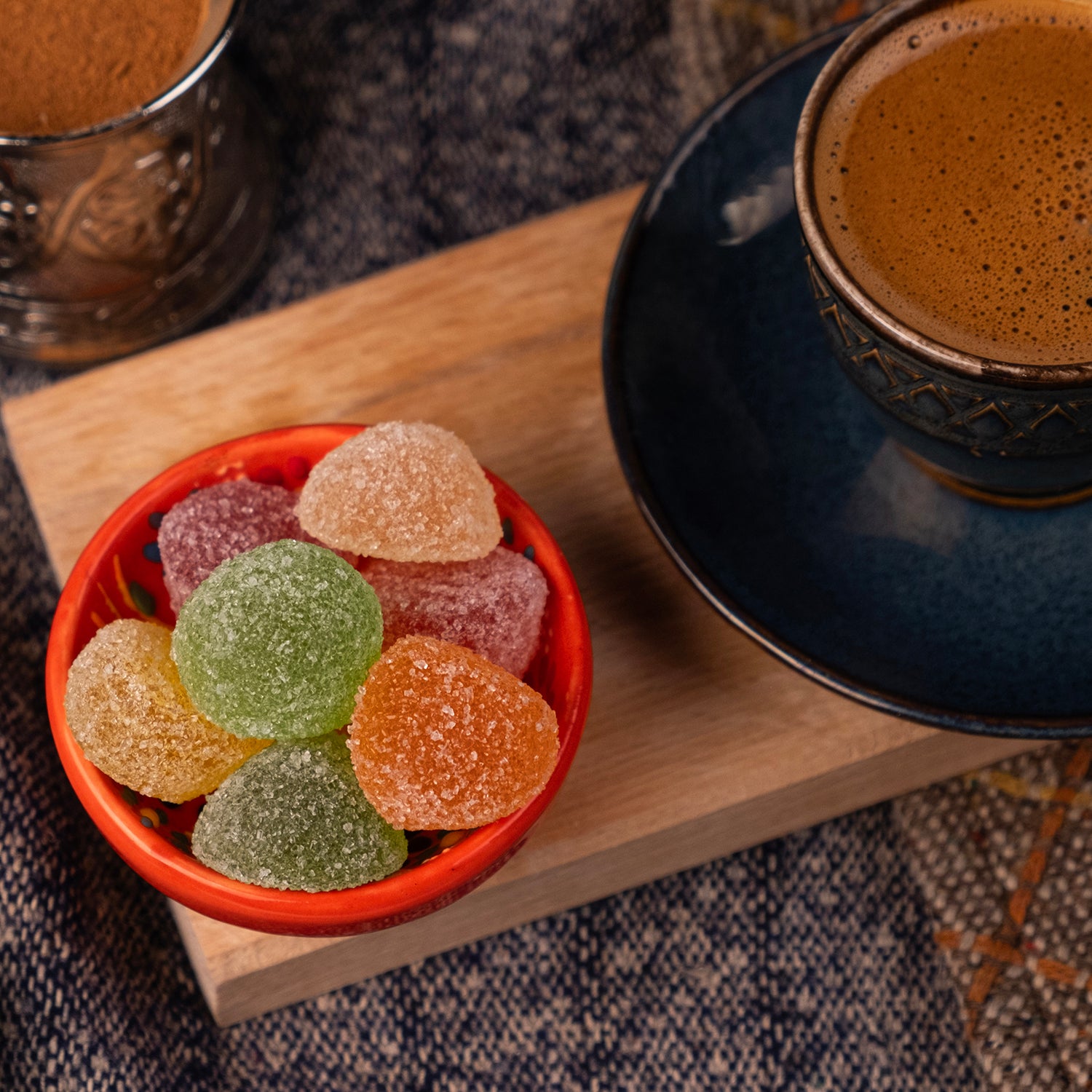 Karışık aromalı jelibon – renkli, yumuşak ve meyve aromalı jelibon şekerleri karışımı