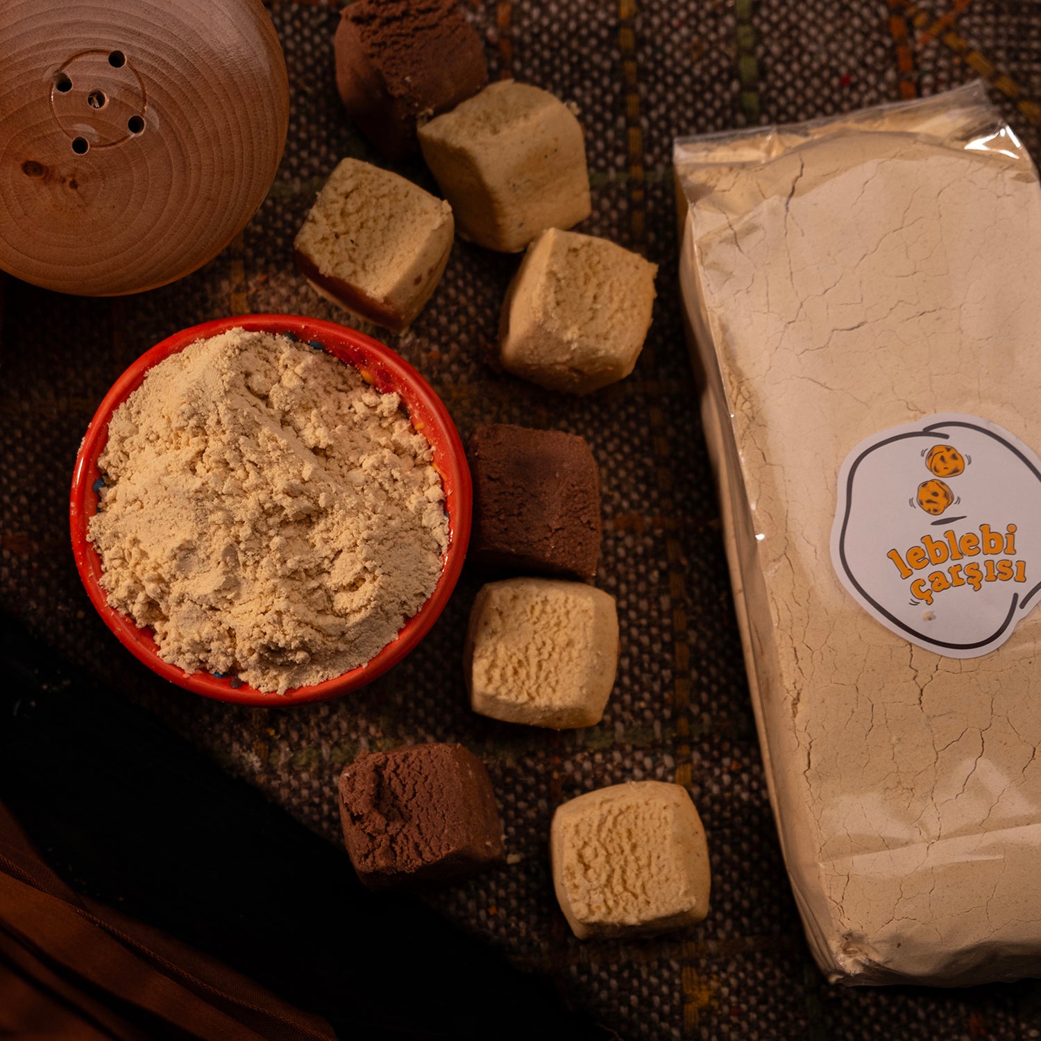 Toz haline getirilmiş sarı leblebi unu – glütensiz ve doğal un alternatifi