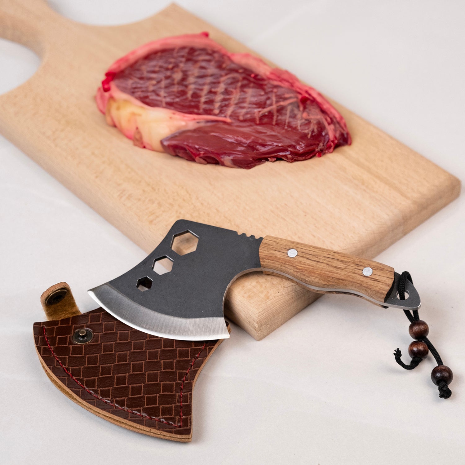 Ahşap saplı ve 4116 çelikten üretilmiş Alya mini satır modeli – kompakt ve pratik kesim aracı